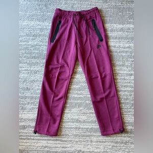 Nike Tech Fleece jogger pants